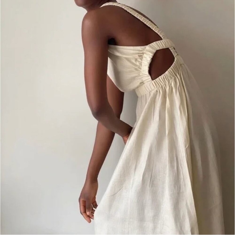 Elegant Cream Halter Dress